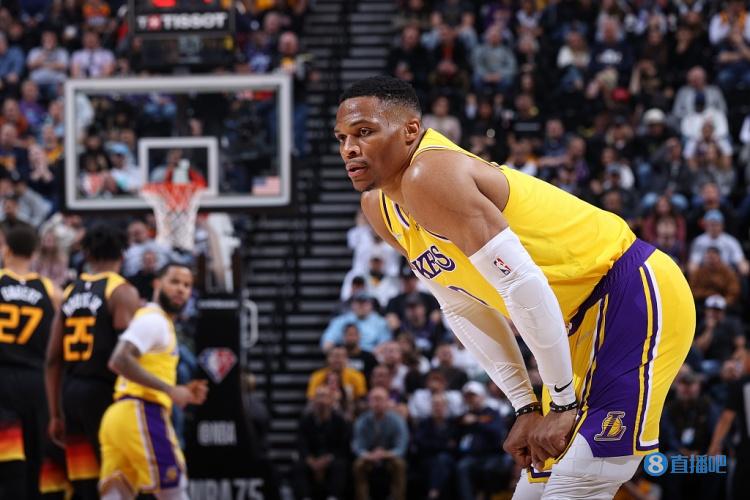 安德里希谈判罚：丘库埃梅卡倒地的方式对我来说不是正常摔倒（安德里希谈点球判罚：在我看来，丘库埃梅卡的倒地并非正常摔倒）