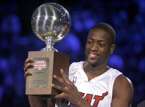 命中准绝杀！西亚卡姆全场投篮23中11，得到24分9板4助（读秒准绝杀！西亚卡姆23投11中砍24分9板4助）