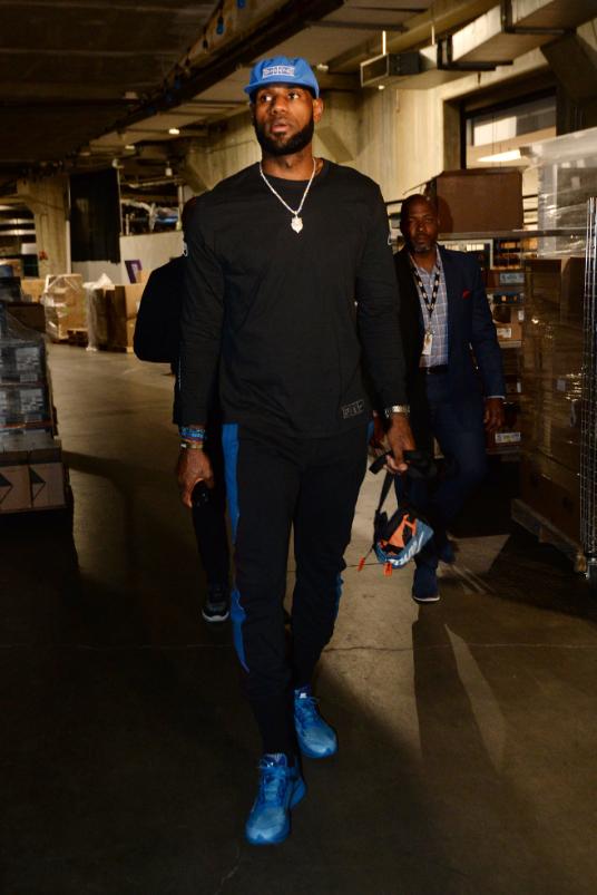 英超赛程提醒：切尔西对阵曼联,（英超赛程预告：切尔西迎战曼联）