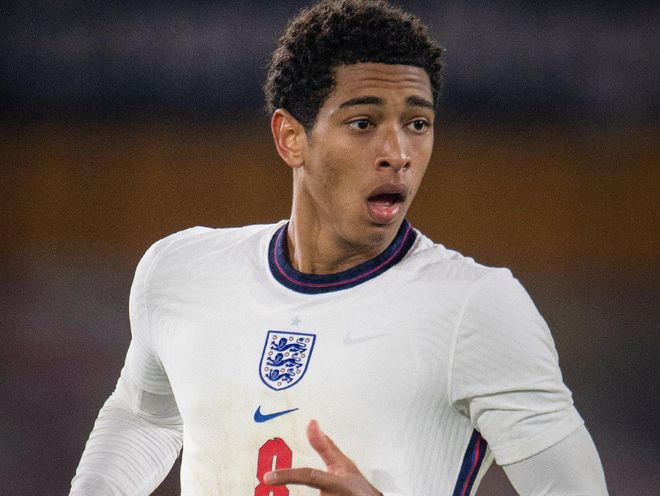 全民皆兵！公牛7人得分上双成功复仇黄蜂，终结7连败（多点开花！公牛7人得分上双雪耻黄蜂，终止七连败）