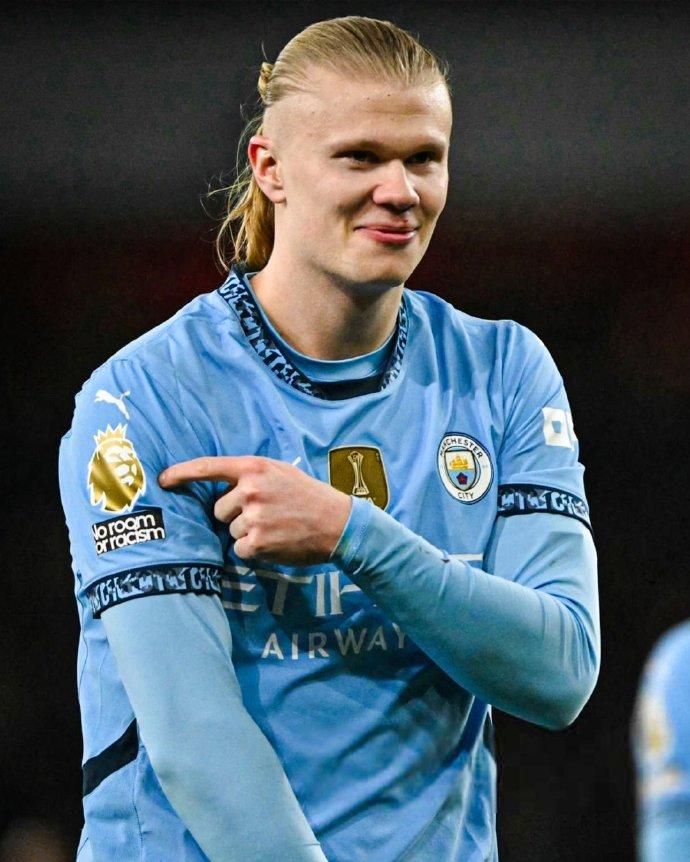 美媒：雄鹿认为字母哥将留在球队&继续围绕他建队（美媒称：雄鹿预计字母哥留队，球队将继续以他为核心打造阵容）