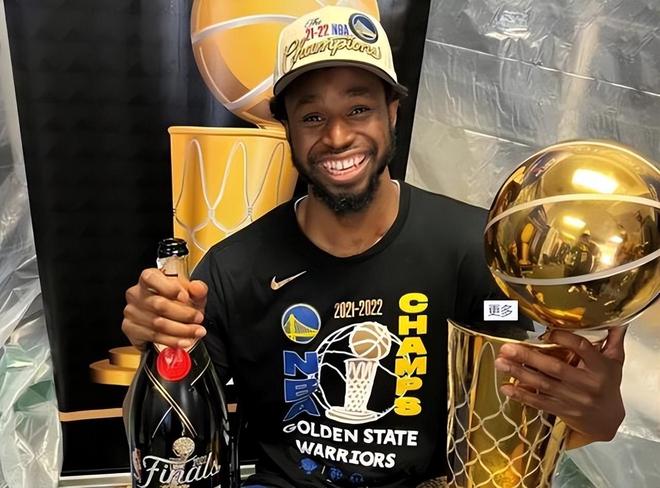 本泽马：不想只当个普通球员，我想在足球中真正留下一些东西（本泽马：不愿做平凡球员，渴望在足坛留下真正的印记）