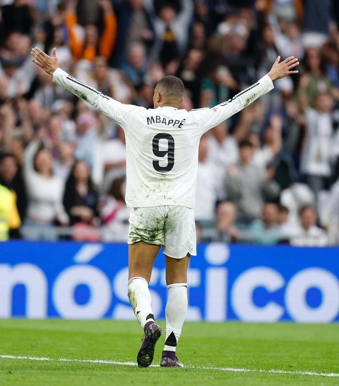 戴奇：很高兴国际比赛日球员没有受伤，对阵利物浦需全力以赴（戴奇：国际比赛日平安归队很开心，迎战利物浦要拼尽全力）