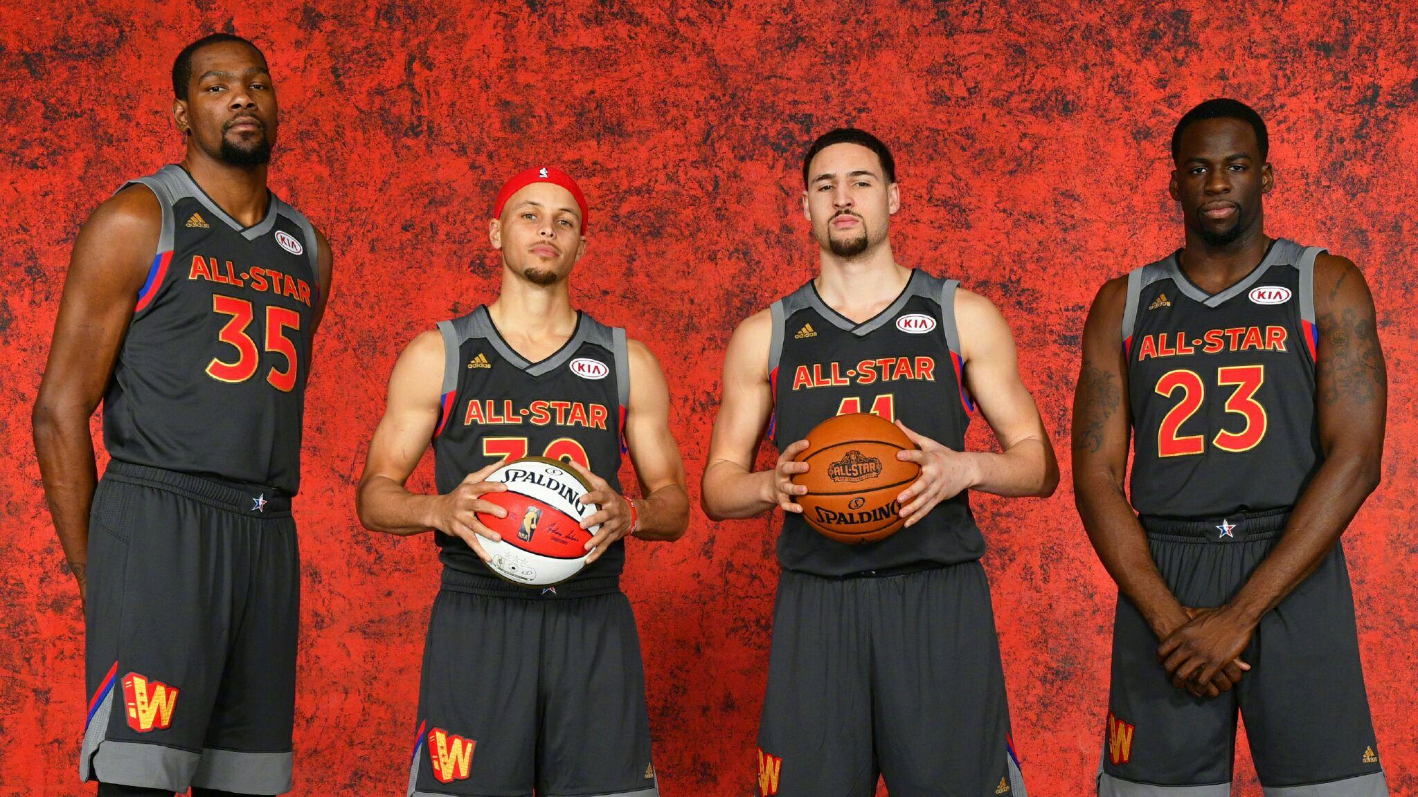 翟晓川赛场表现抢眼，高效得分助力球队（翟晓川火力全开，高效得分带动球队）