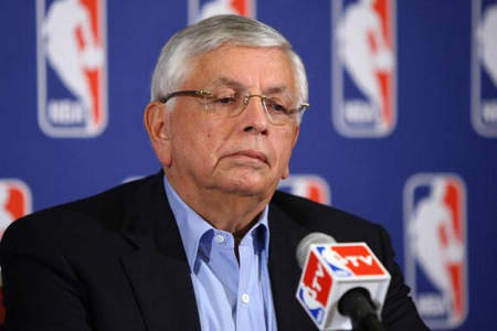 诺伊尔：第三球我知道出击会冒很大风险，当时想提前化解危险（诺伊尔谈第三球：明知出击风险极大，只想提前化解险情）