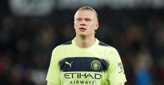 手感依旧冰凉！热火半场三分球18投4中，猛龙21投6中（外线手感继续低迷：热火半场三分18中4，猛龙21中6）