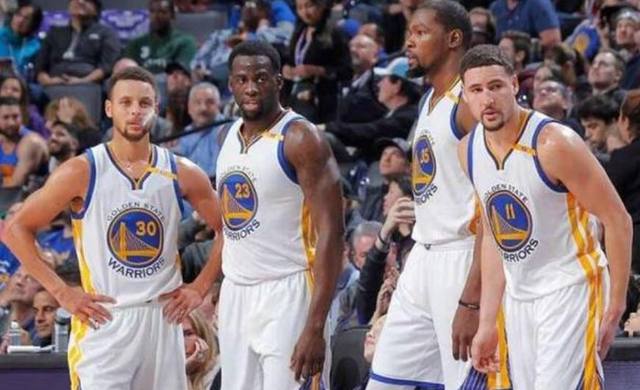 中超改跨年制，融入世界还是盲目跟风？（中超跨年赛制：与世界接轨还是盲目随大流？）