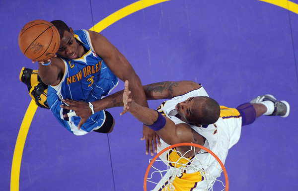 记者：本特克希望重返比甲，争取入选比利时国家队参加世界杯（据记者报道，本特克渴望回到比甲，力争入选比利时国家队出战世界杯）